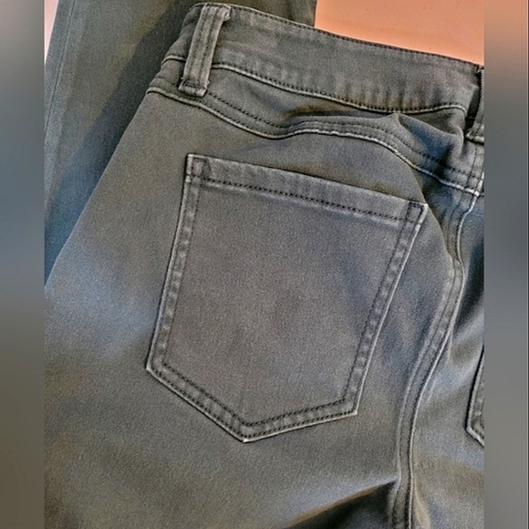 CAbi Hunter Green Zip Skinny Moto Stretch Denim Jeans #3388 - Size 4 - Picture 8 of 11